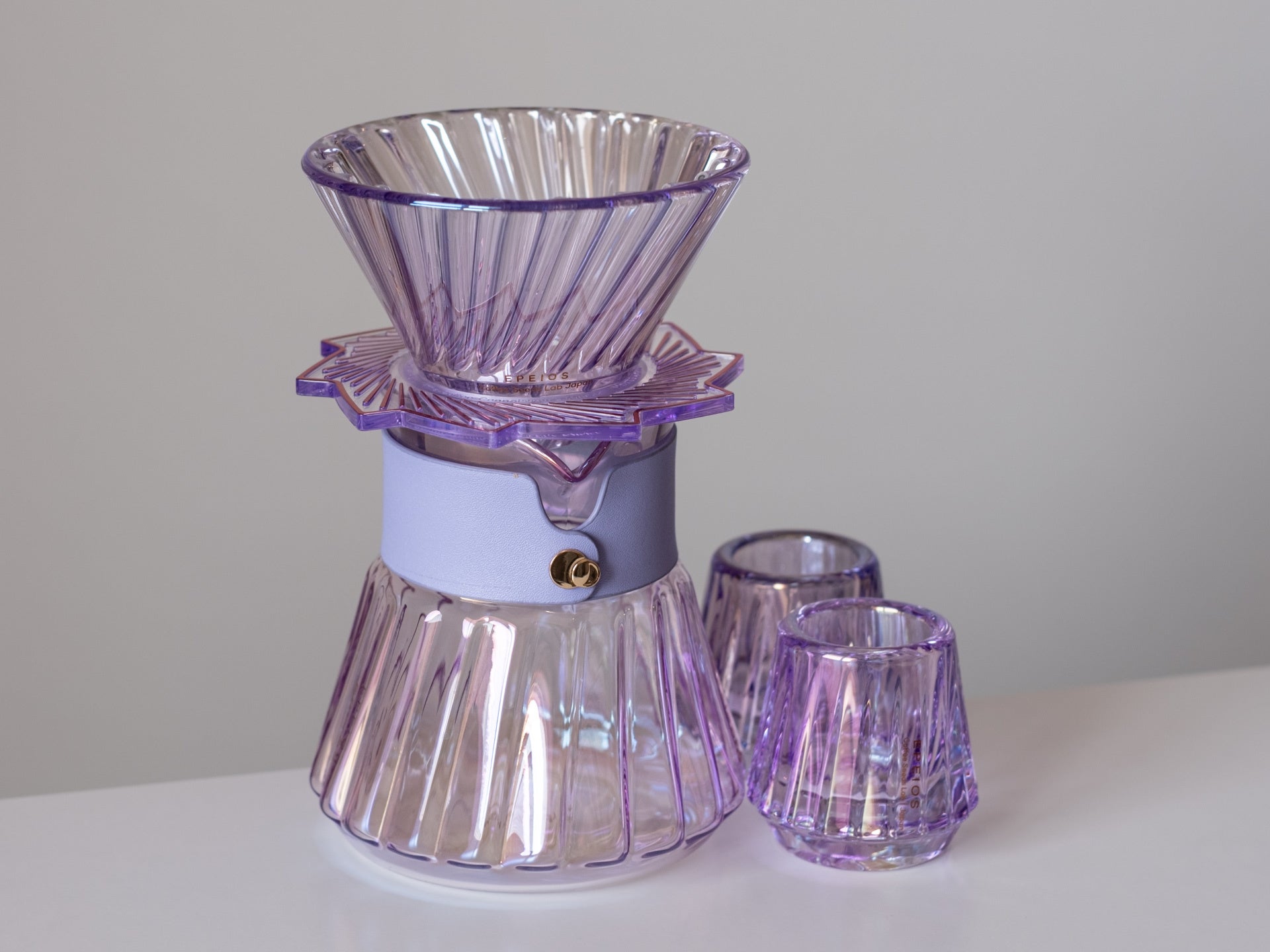 コーヒーテイスティングセット Taste Setのプラム。公式SKUはTS245NLPGL、2026年7月10日発表時の税込想定価格は11,880円です。購入対象はドリッパー1・サーバー1・カップ2のセットです。